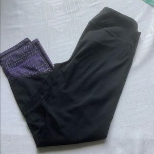 GAIAM  Capri Cropped Yoga Leggings Pants